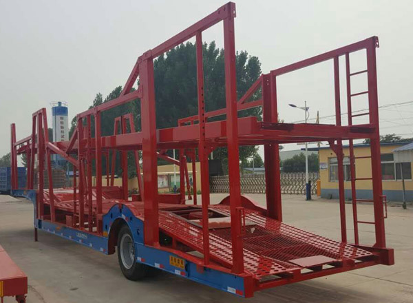 车辆运输车